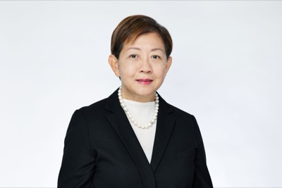 Jennifer Lewis