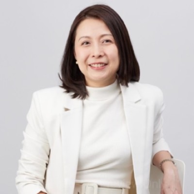 Elaine Tan